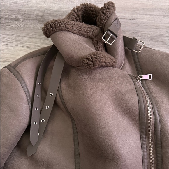 ZARA GREY FAUX LEATHER SHEARLING AVIATOR - Picture 6 of 6